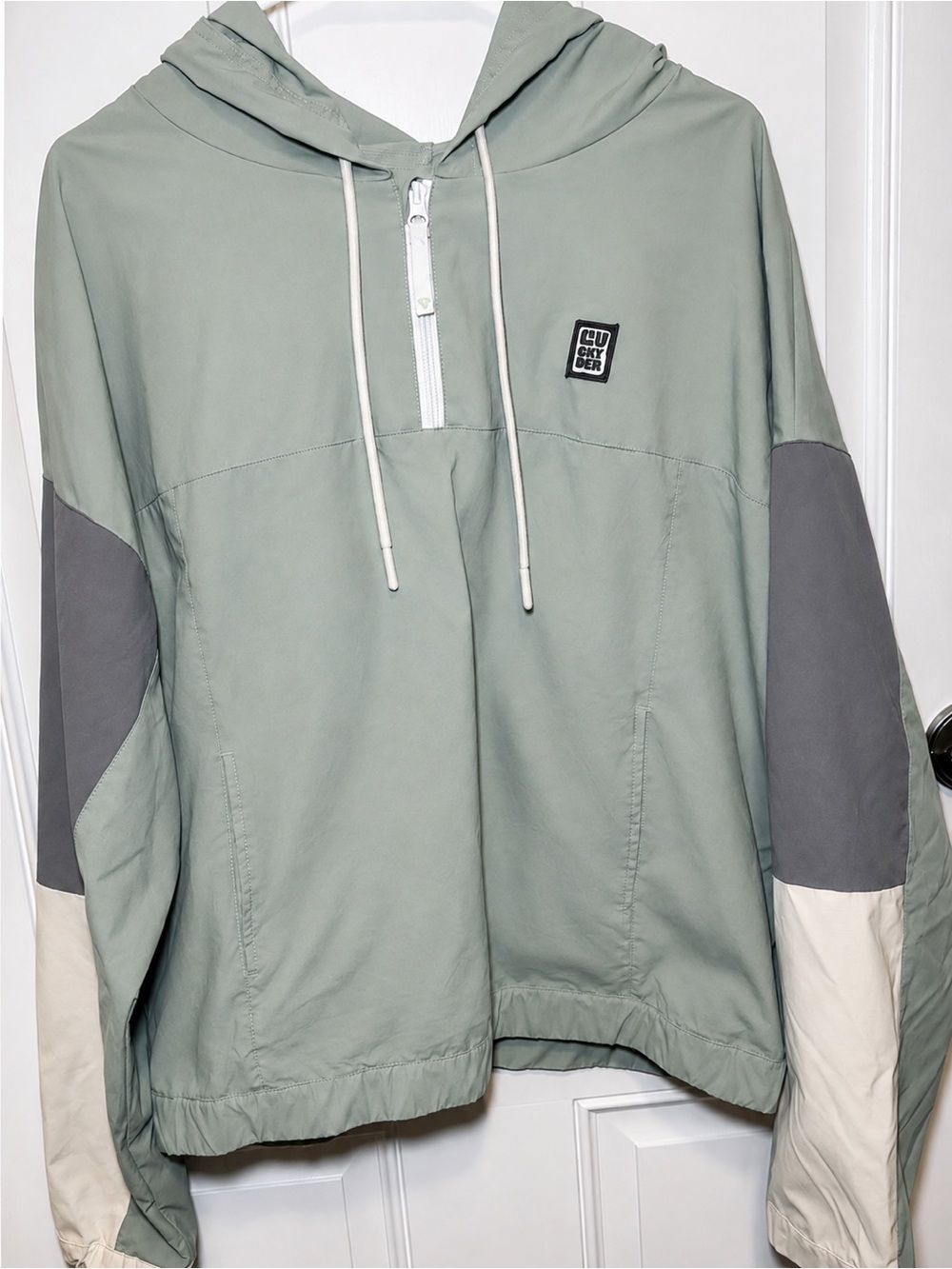 LIV Outdoor Colorblock Hooded Windbreaker Anorak Lightweight Pullover Jacket XL